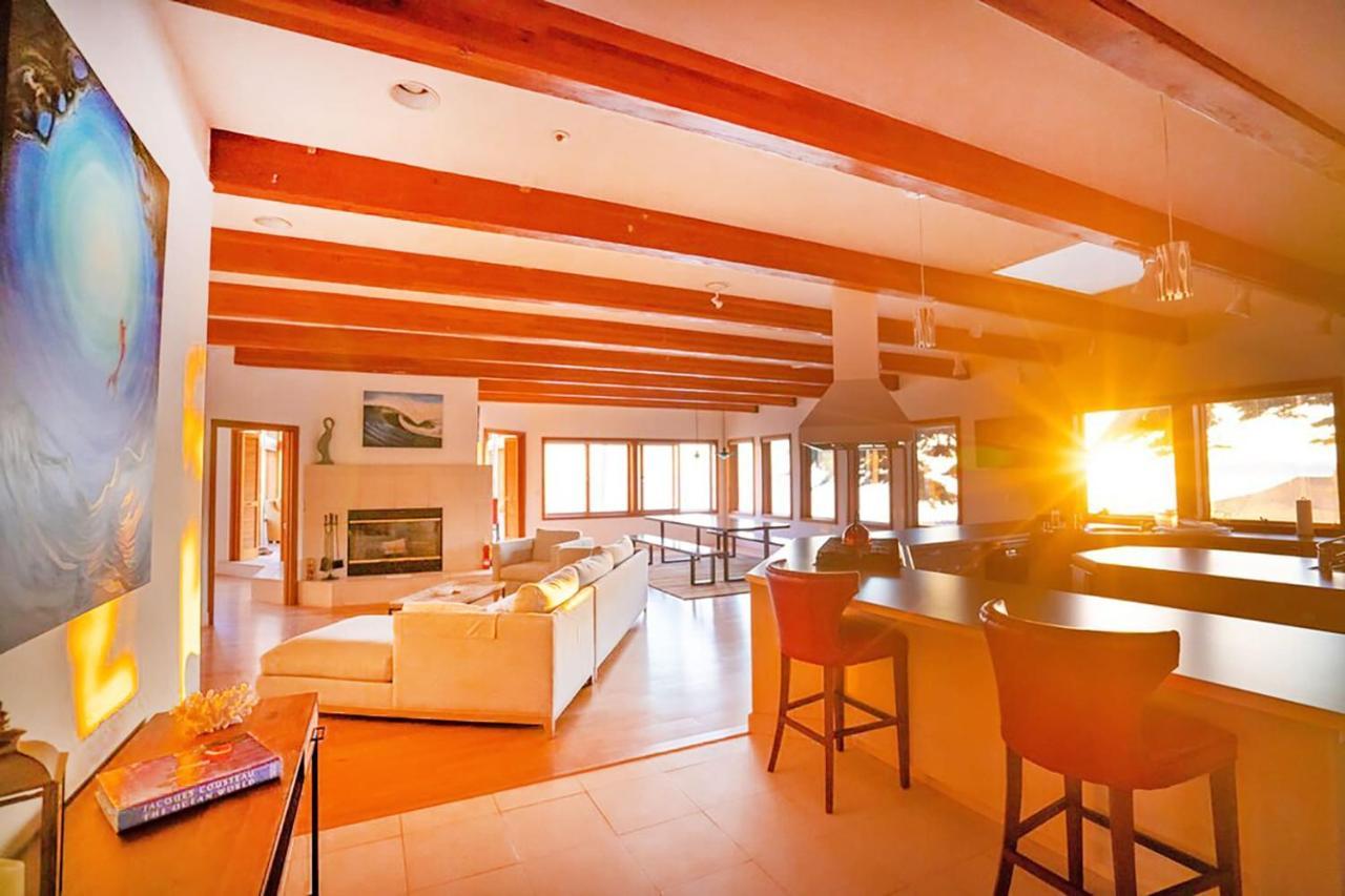 Luxury Beachfront Penthouse Walk To The Beach Restaurants Entertainment Халф Мун Бей Екстериор снимка